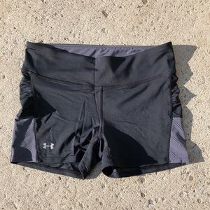 UNDER ARMOUR Spandex Shorts